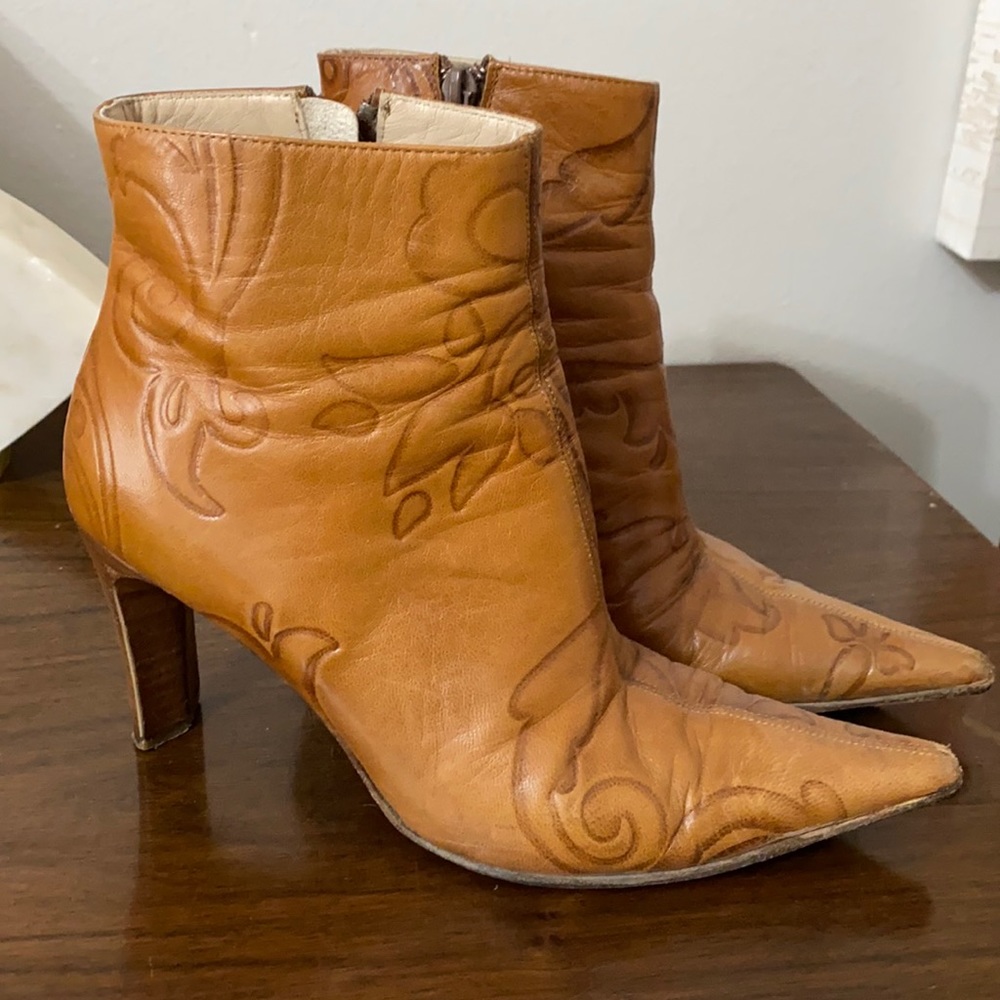 Via Spiga Italian Leather Booties Size 6.5